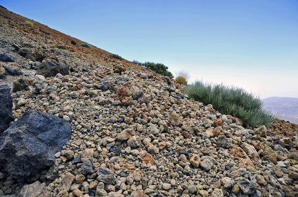 089 - hiking trail 7 - rambleta to montana blanca