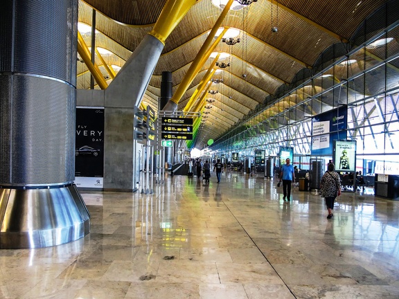 20 - Aeropuerto de Madrid Barajas